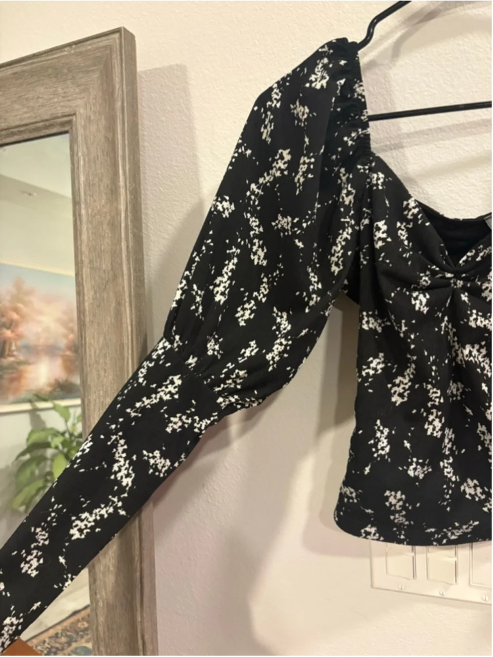 Anthropologie Floral Sweetheart Puff Sleeve Crop Top Black Small